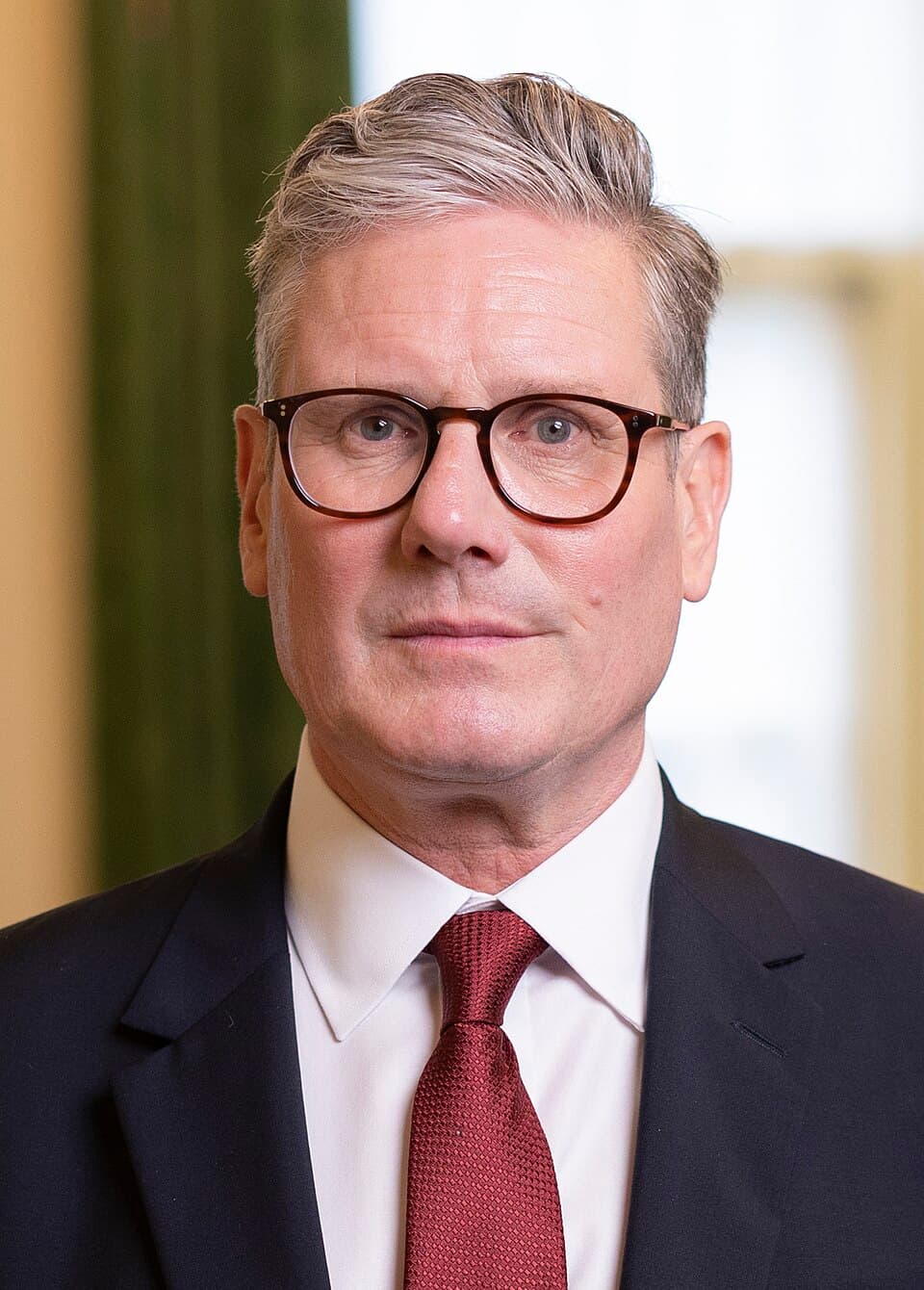 From Historic Majority to Record-Low Ratings: Keir Starmer's Tenure as Prime Minister Ends